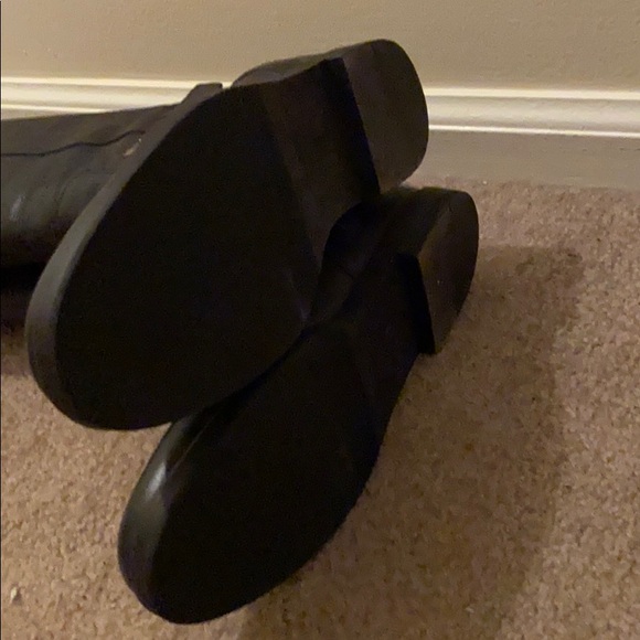 Cole Haan black leather boots - Picture 2 of 4